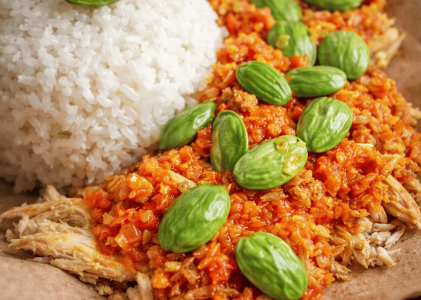 Ayam Geprek Sambal Pete Paling Wangi, Pedasnya Bikin Nagih