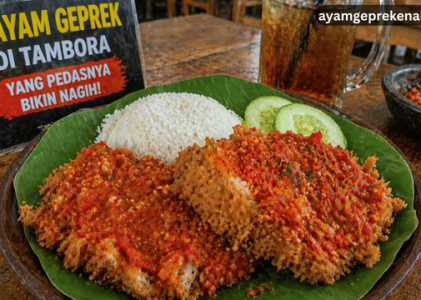 5 Ayam Geprek di Tambora yang Pedasnya Bikin Nagih